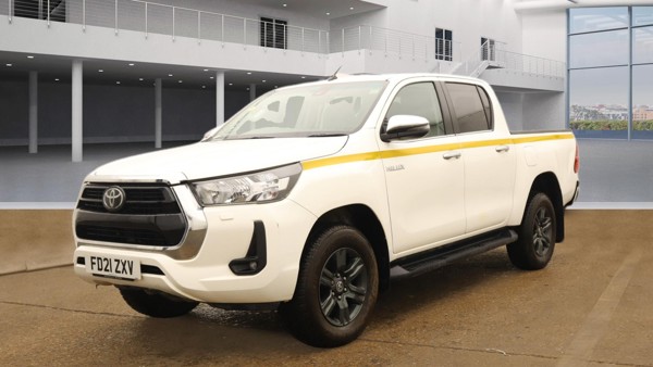 TOYOTA Hilux